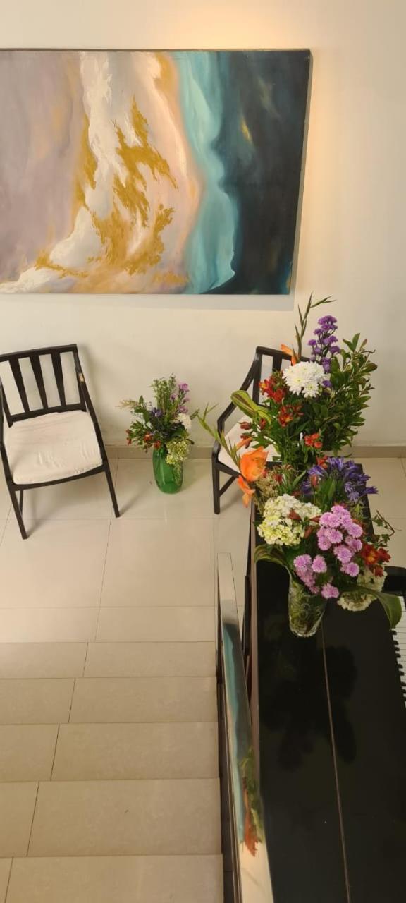 Lotus Colombo Guesthouse Zewnętrze zdjęcie