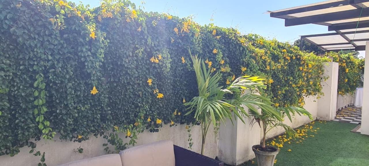 Lotus Colombo Guesthouse Zewnętrze zdjęcie