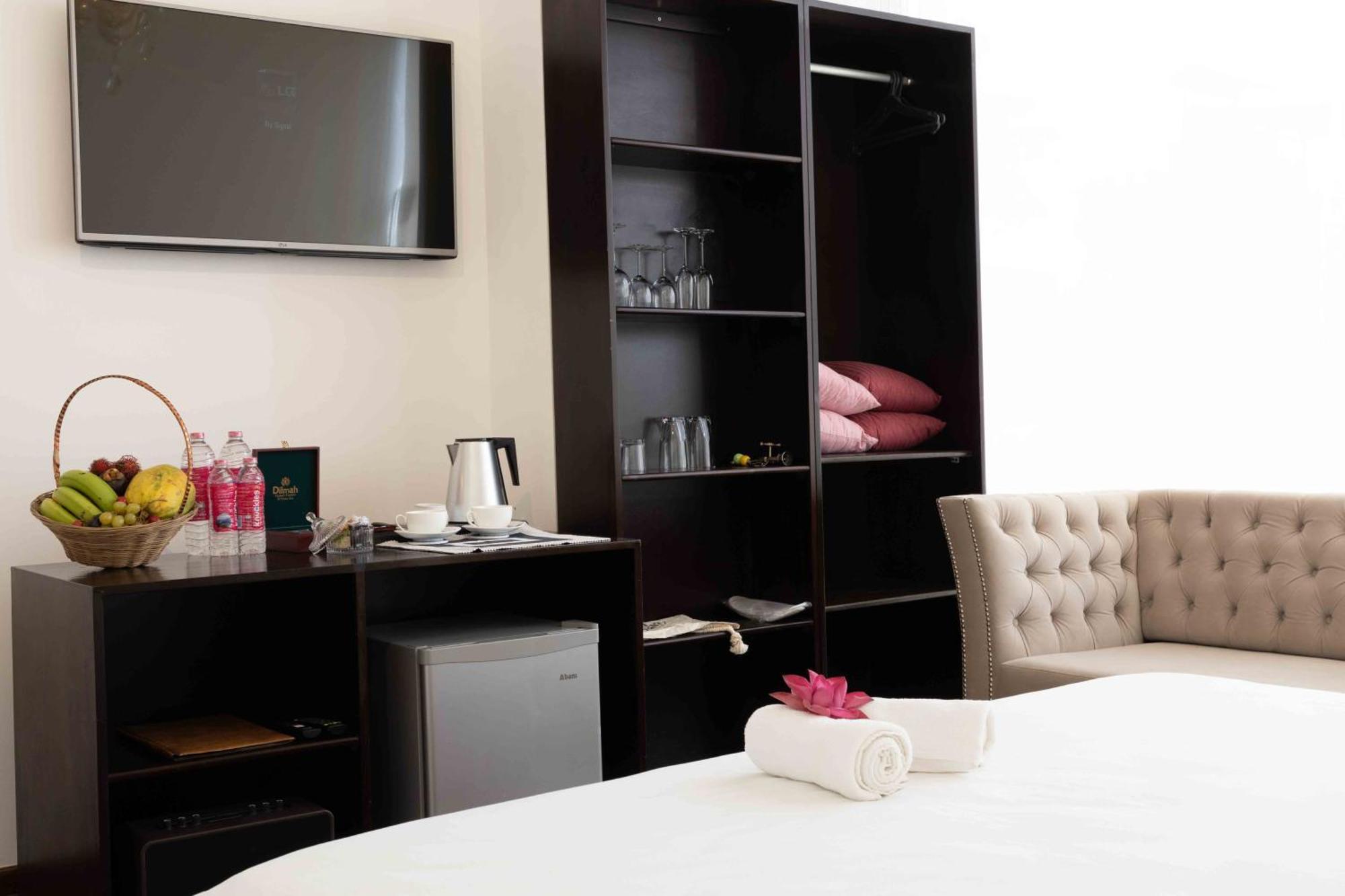 Lotus Colombo Guesthouse Zewnętrze zdjęcie